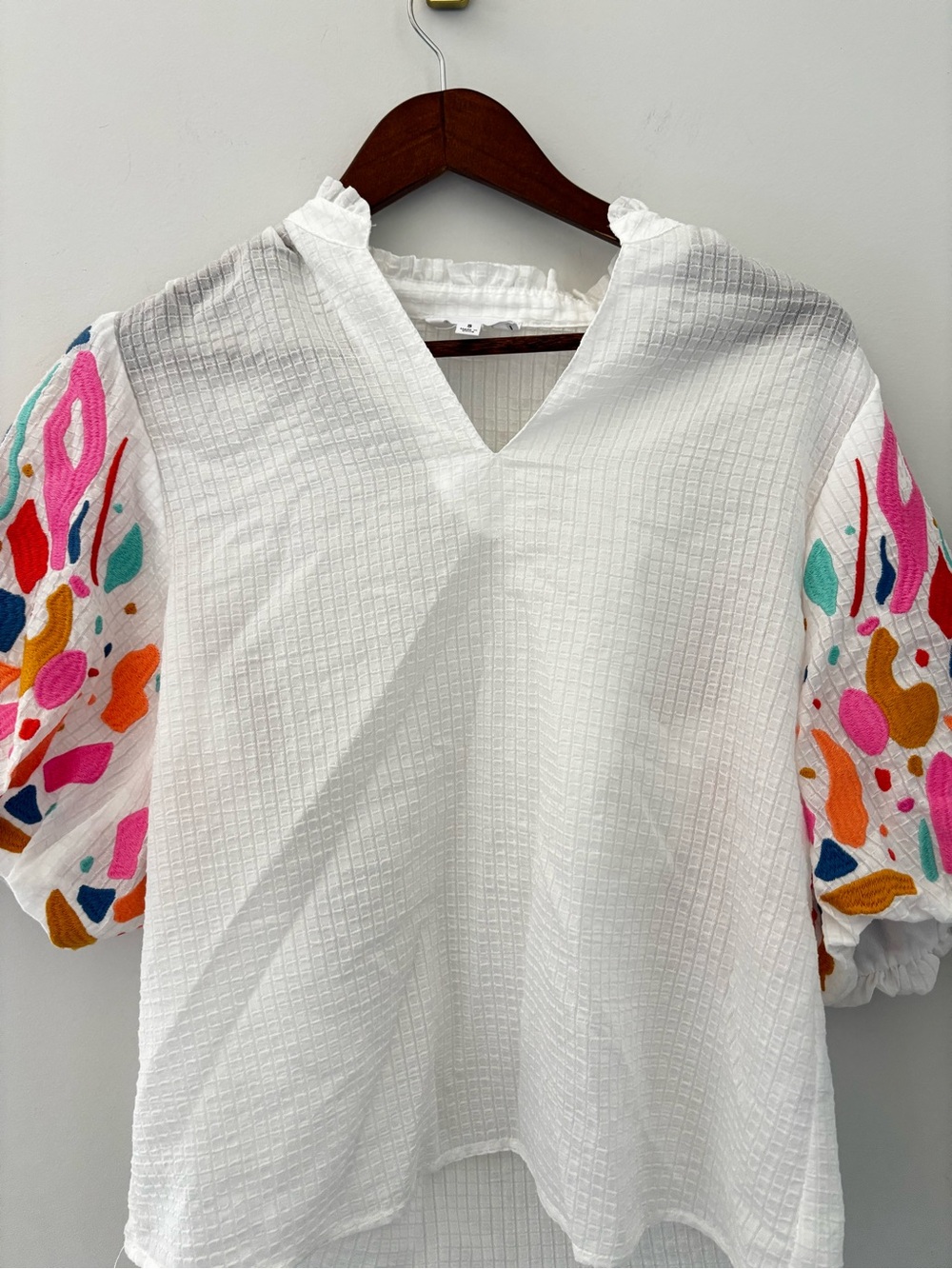 THML White Embroidered Puff Sleeve Textured Blouse Top Small - Picture 5 of 8
